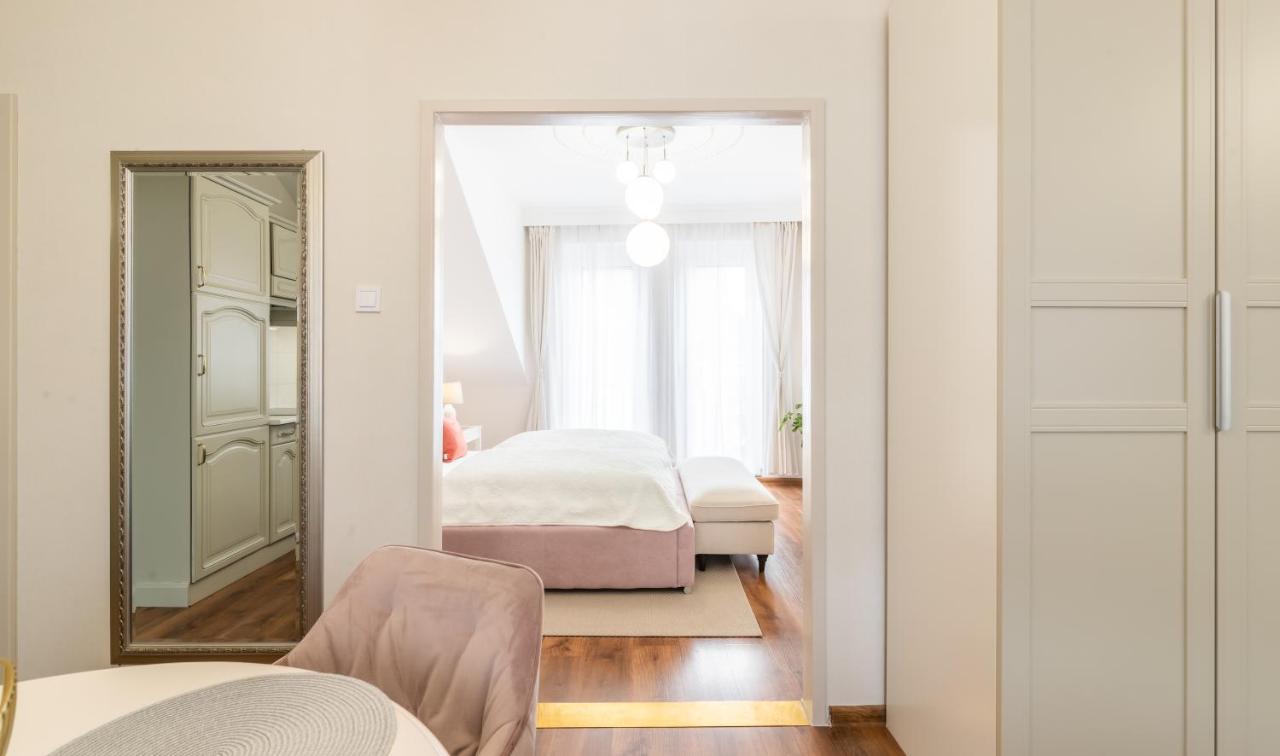 Monarchia Apartman Pearl Mosonmagyaróvár Zewnętrze zdjęcie