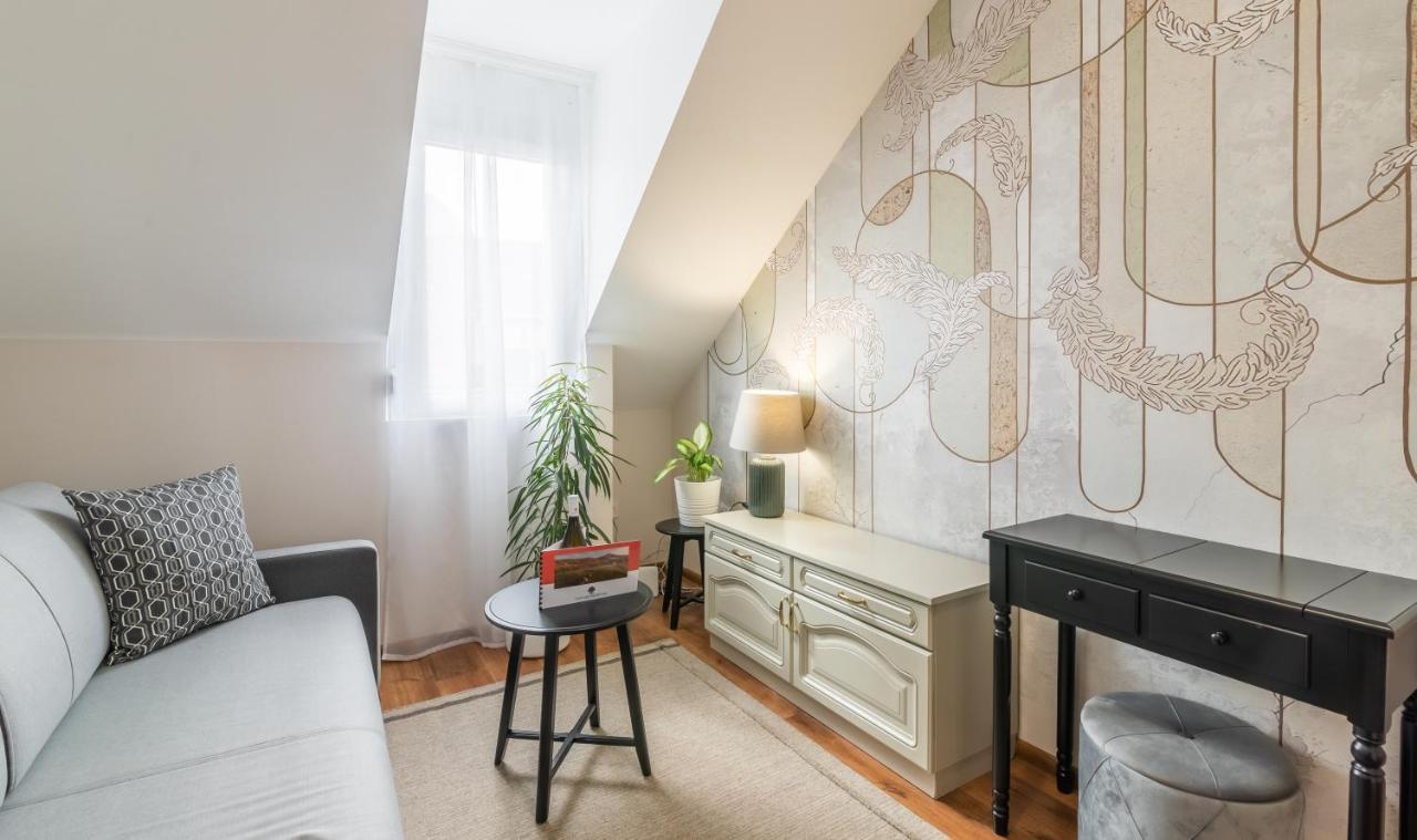 Monarchia Apartman Pearl Mosonmagyaróvár Zewnętrze zdjęcie